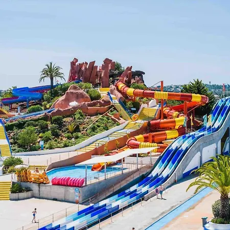 Stylish By Rocha Beach, Sleeps 5 Lägenhet *