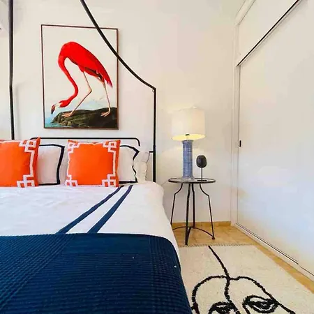 Lägenhet Stylish By Rocha Beach, Sleeps 5