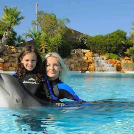 Daire Stylish By Rocha Beach, Sleeps 5 Portimão