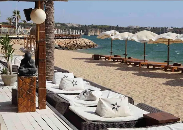 Stylish By Rocha Beach, Sleeps 5 Portimão